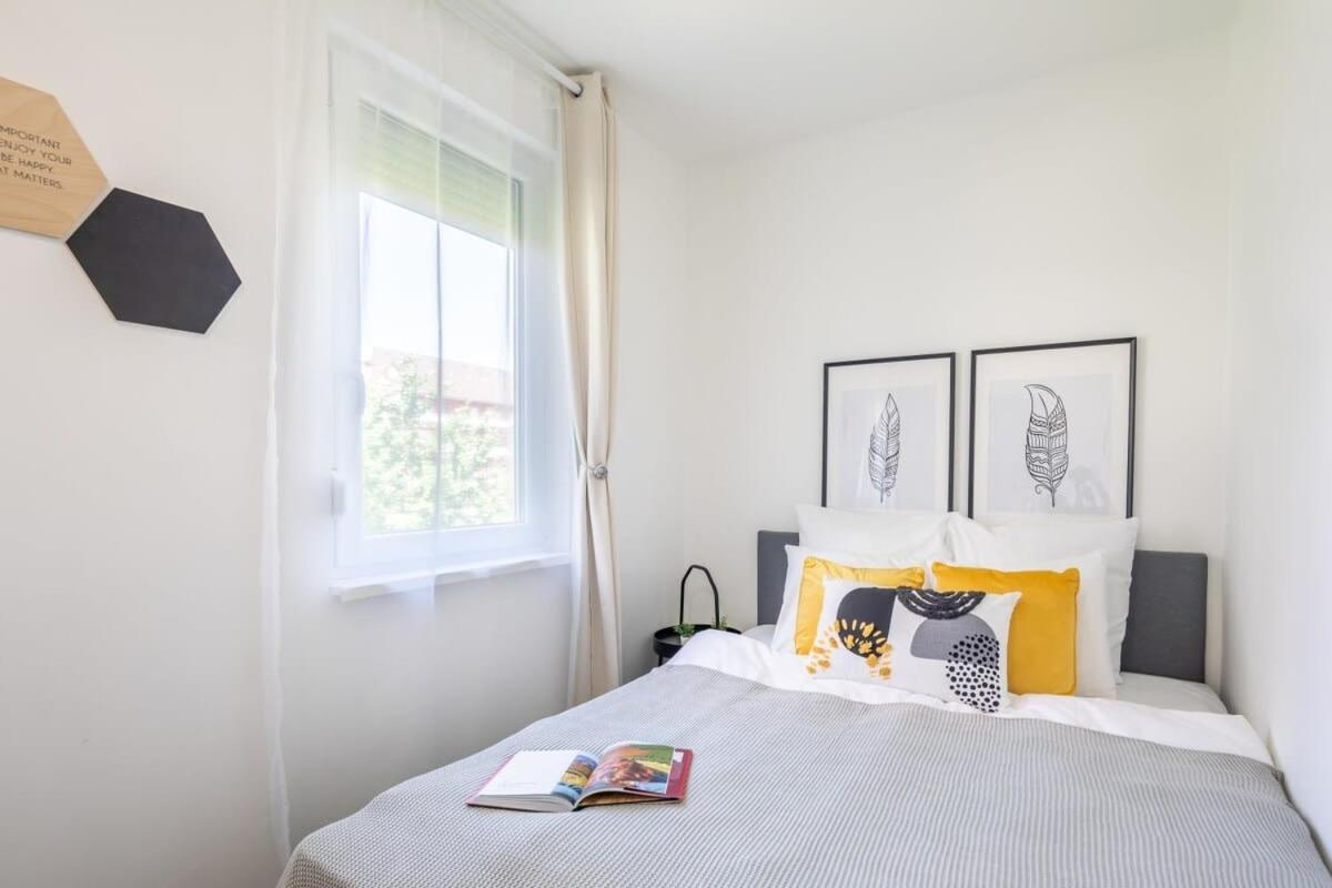 Sunny Balcony - Cute And Cozy Apartment Budapest Exterior photo